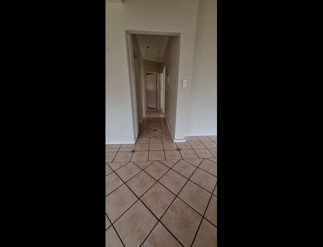 2 BEDROOM HOUSE FOR SALE IN FAERIE GLEN